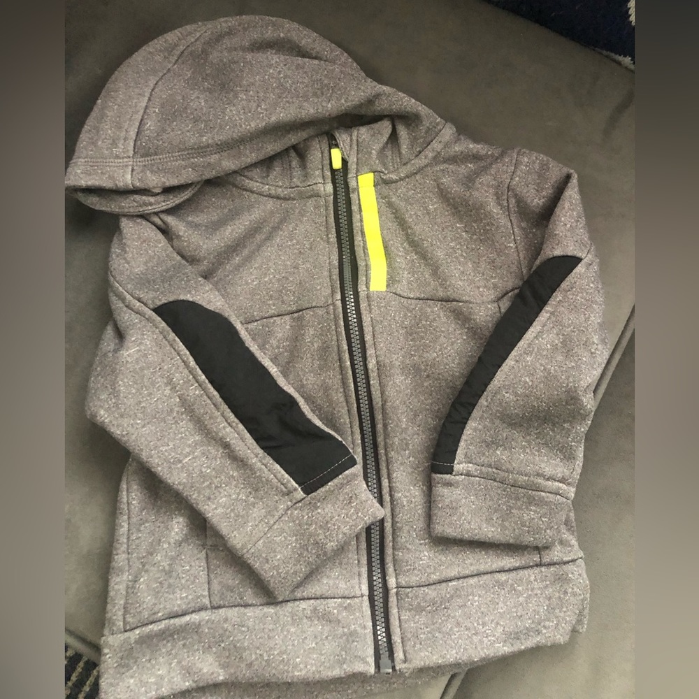 2t hoodie